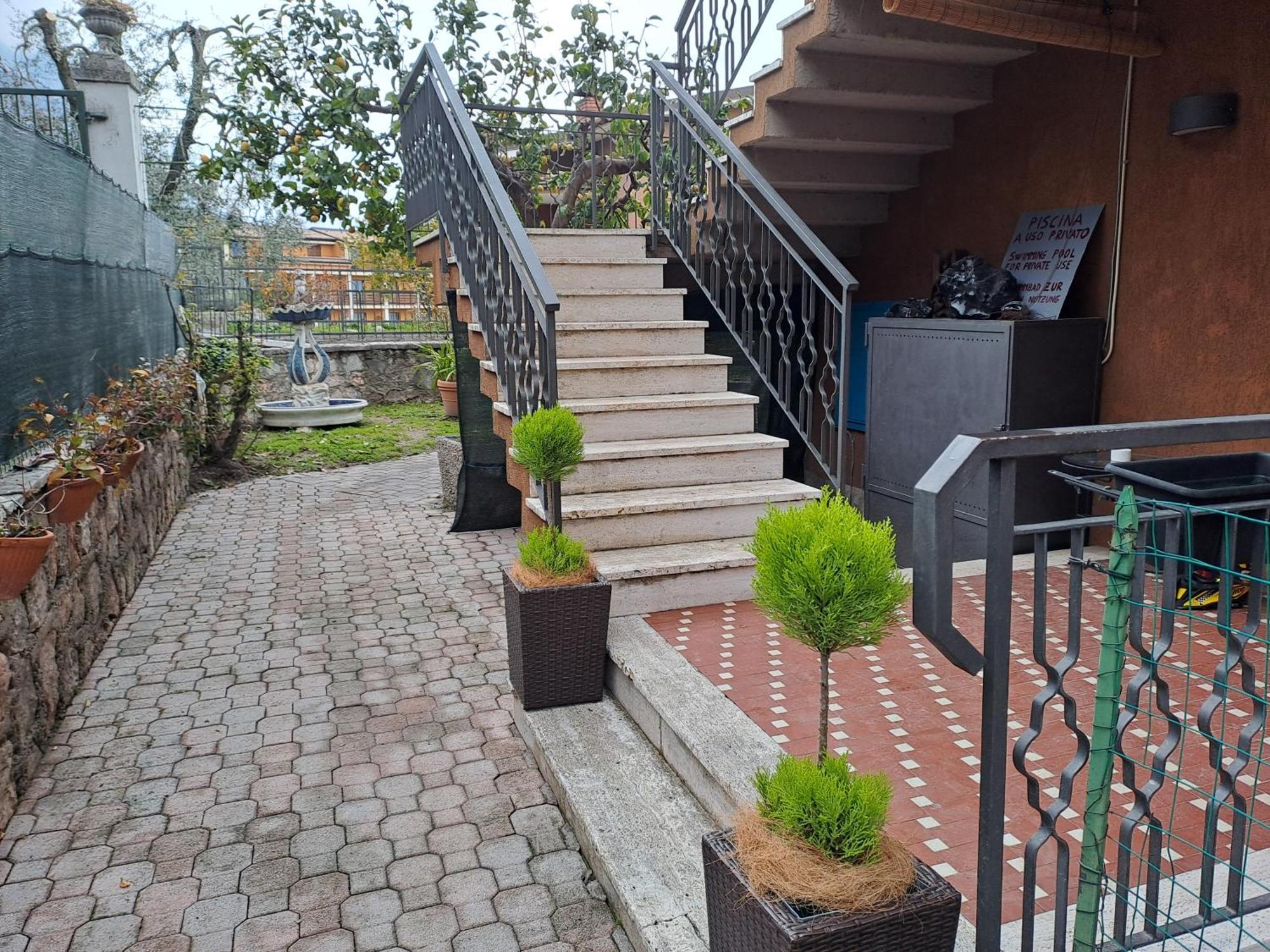 Oma Margareta Apartment Limone sul Garda Exterior foto